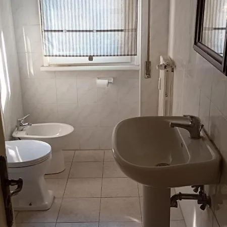 Pensionat A Novoli - Via Bisenzio, 41 *