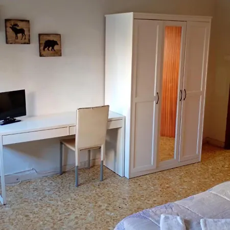 A Novoli - Via Bisenzio, 41 *
